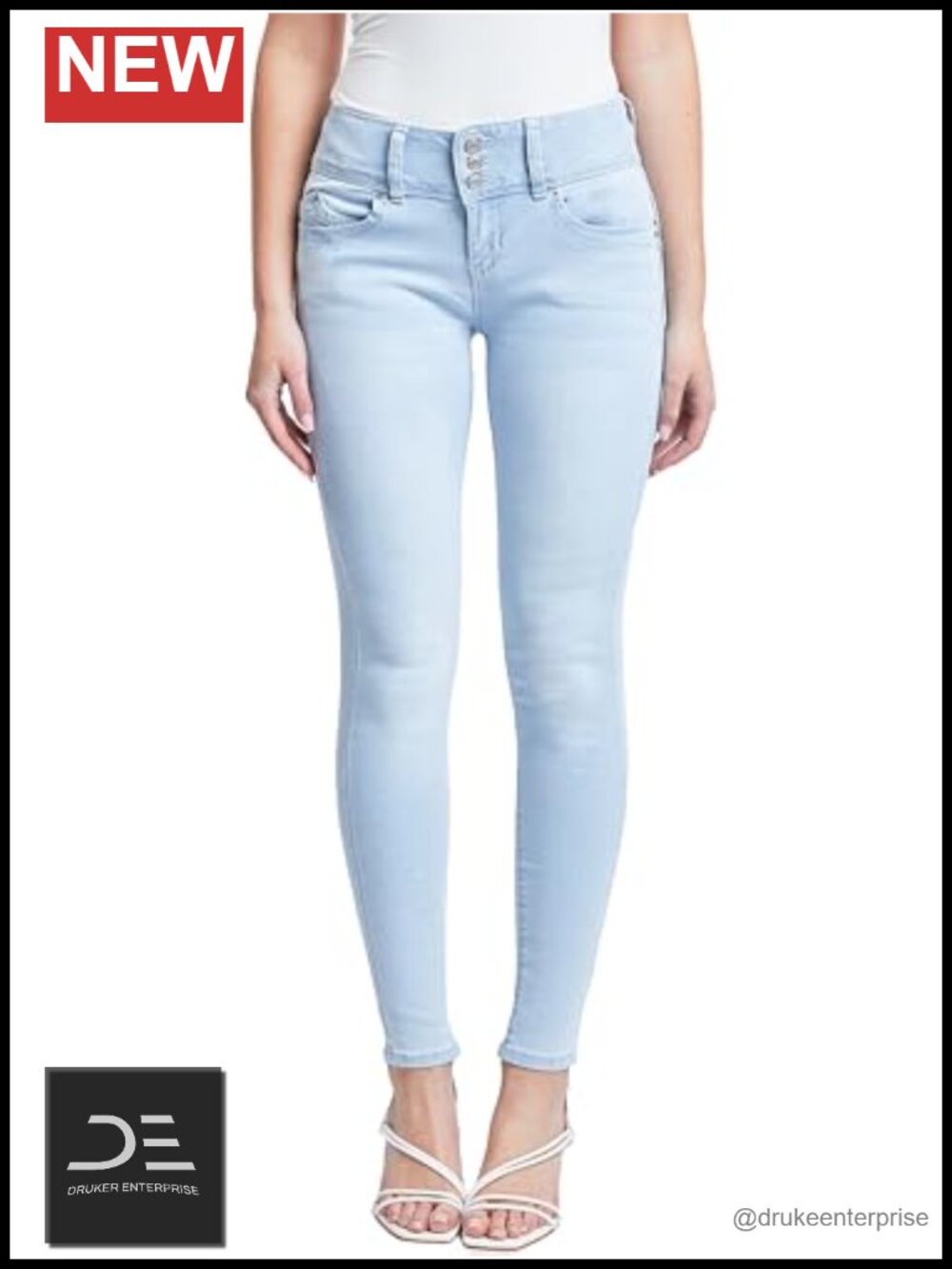 YMI Wannabettabutt Mid-Rise Skinny Jeans in Recycled Fibers